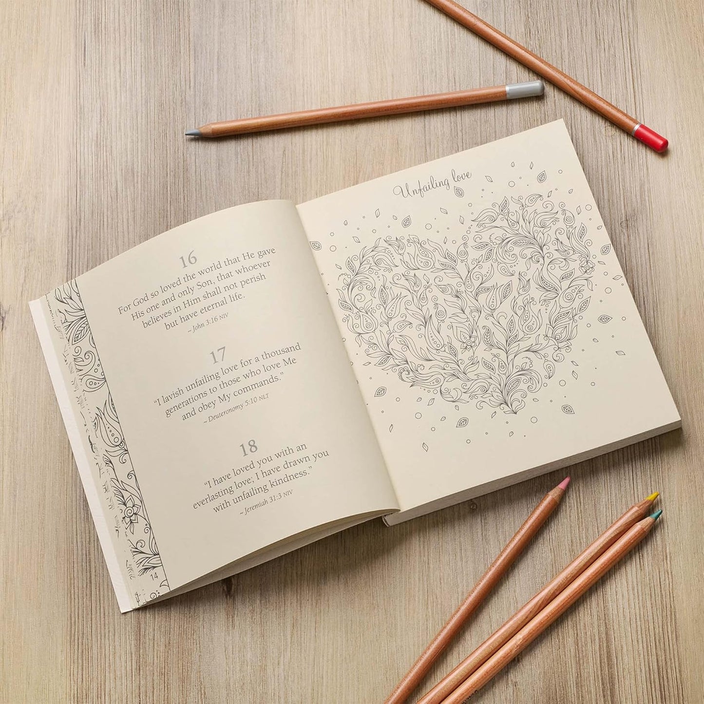 365 PROMISES FROM GOD’S WORD IN COLOR