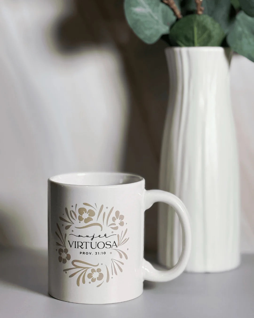 TAZA MINIMALISTA: VIRTUOSA