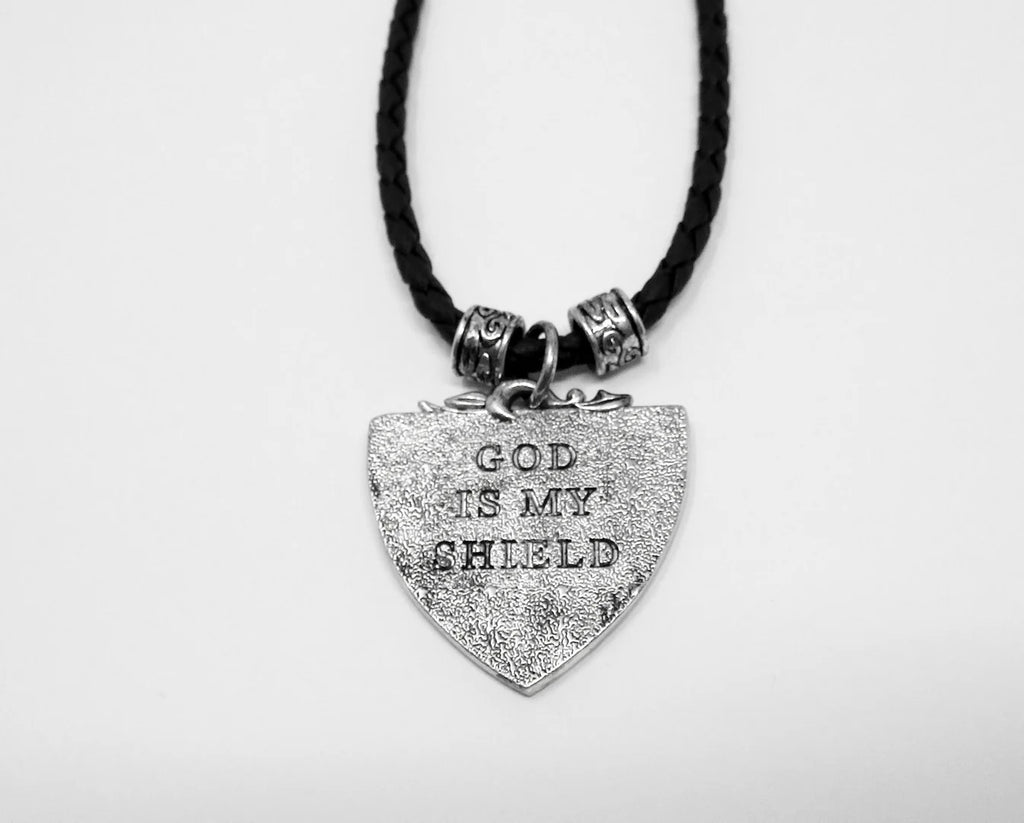 COLLAR EN CUERO