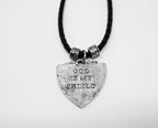COLLAR EN CUERO