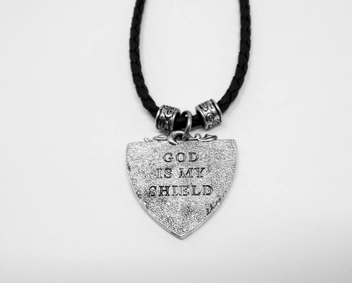COLLAR EN CUERO